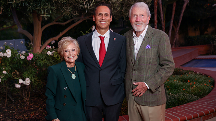 Seth Mallios (center) with Karen and Christopher “Kit” Sickels. 