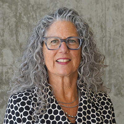 Leslie L.J. Reilly